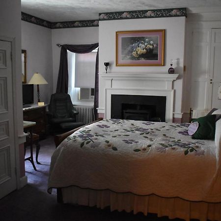 Churchtown Inn Bed And Breakfast Narvon 외부 사진
